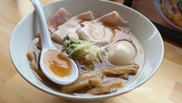 だし川うま吉の特製うま吉ラーメン1