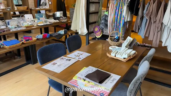 松山市余戸の雑貨カフェ「Day's」ワークショップ・カフェスペース