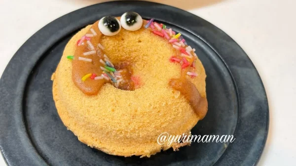 かわいい顔付きトッピングの米粉焼きドーナツ - ゆりママんブログ かわいい顔付きトッピングの米粉焼きドーナツ