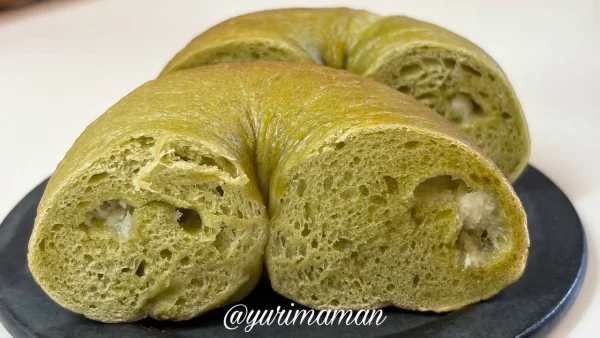 Ohisama Bagelの宇治抹茶ホワイトチョコベーグル