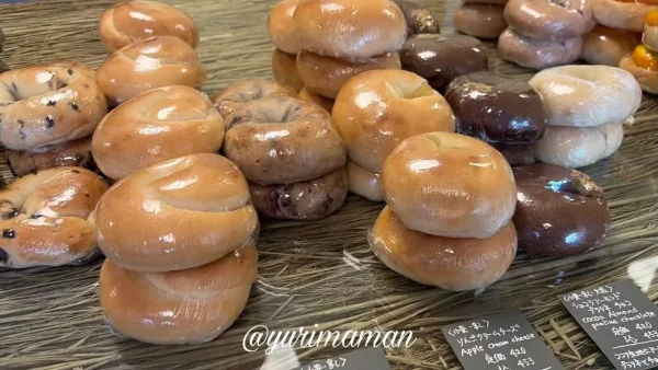 ラクダピクニックの1階のベーグル販売スペース