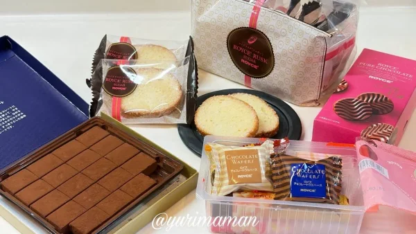 ロイズ移動販売車で購入したチョコレートとお菓子2