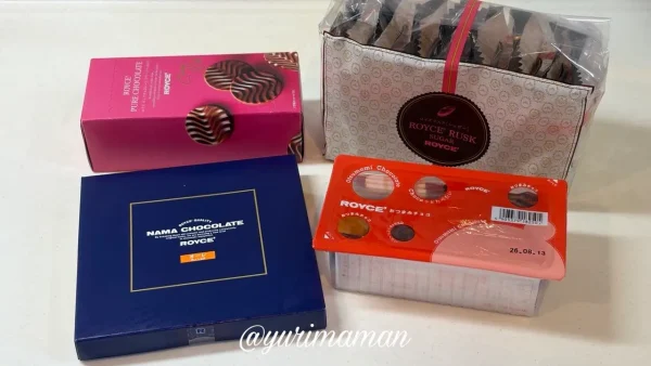 ロイズ移動販売車で購入したチョコレートとお菓子