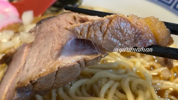 サムライノネイロの厚切りチャーシュー