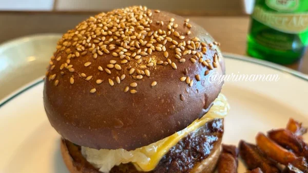 クラシックチーズバーガー TAN'S FOOD HOUSE 新居浜4 - ゆりママんブログ クラシックチーズバーガー TAN'S FOOD HOUSE 新居浜4