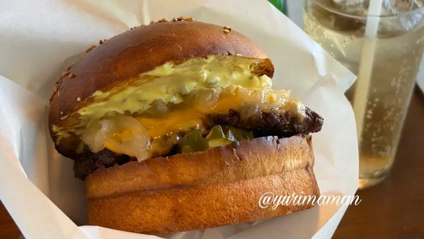 クラシックチーズバーガー TAN'S FOOD HOUSE 新居浜3