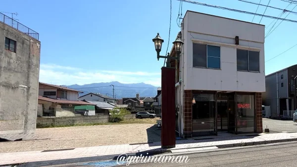 TAN'S FOOD HOUSE(新居浜市)駐車場 - ゆりママんブログ TAN'S FOOD HOUSE(新居浜市)駐車場