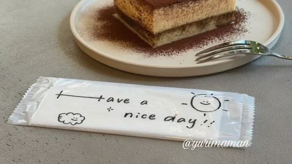 Cafe Rainの手書きメッセージ入りおしぼり