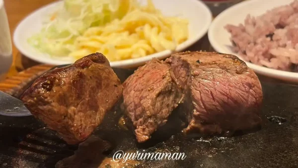 やっぱりステーキ レア焼き 厚切りステーキ2