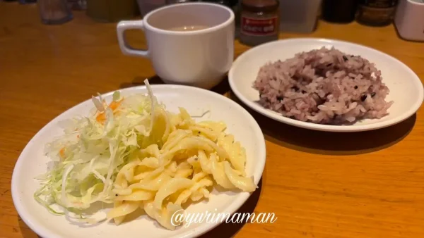 やっぱりステーキ サラダ マカロニ ごはん セット