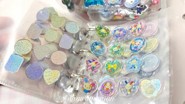 ボンボンドロップシールを収納したバインダーコレクション