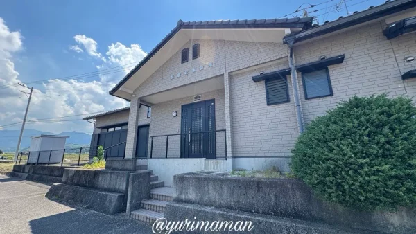 今治・朝倉あじさいロード近くの朝倉北集会所の外観 - ゆりママんブログ 今治・朝倉あじさいロード近くの朝倉北集会所の外観