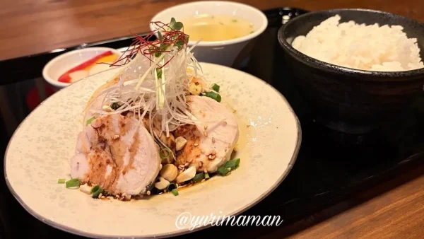 今治銀座チャイニーズポパイのよだれ鶏定食1 - ゆりママんブログ 今治銀座チャイニーズポパイのよだれ鶏定食1