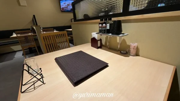 とろけるハンバーグ福よし新居浜店の店内の様子2 - ゆりママんブログ とろけるハンバーグ福よし新居浜店の店内の様子2
