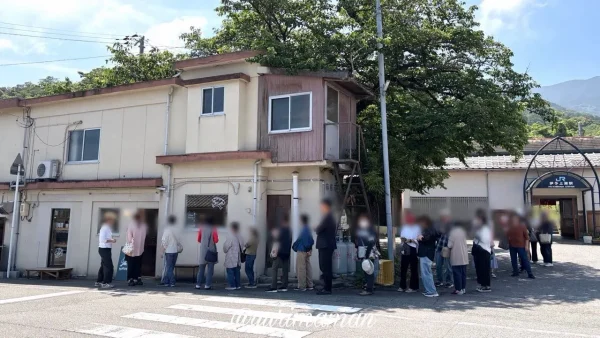 プレオープンで行列ができた伊予市双海町のパン屋ポパン - ゆりママんブログ プレオープンで行列ができた伊予市双海町のパン屋ポパン