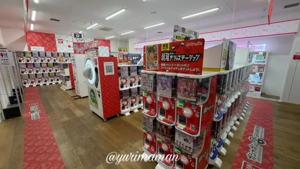 駿河屋松山大街道店3階のガシャポンショップ02 - ゆりママんブログ 駿河屋松山大街道店3階のガシャポンショップ02