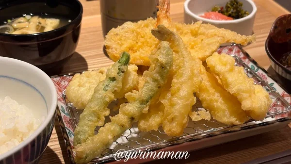 あげてんや天ぷら定食(海老・豚ロース・きす・いか・野菜天)02 - ゆりママんブログ あげてんや天ぷら定食(海老・豚ロース・きす・いか・野菜天)02