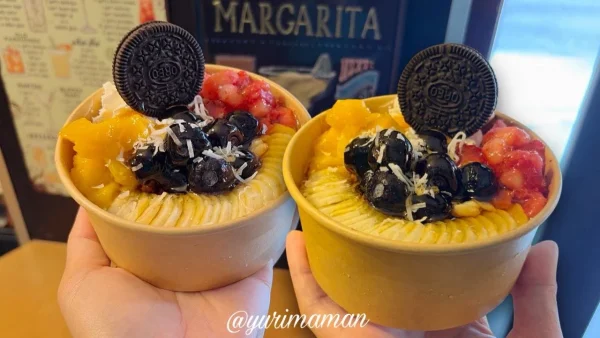 Cafe enn.のフルーツアサイーボウル3