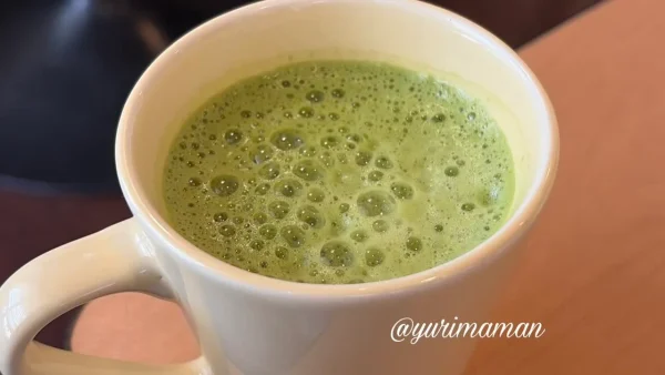ガストドリンクバー 綾鷹カフェ抹茶ラテ - ゆりママんブログ ガストドリンクバー 綾鷹カフェ抹茶ラテ