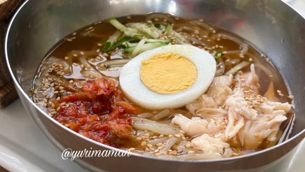 ミョンドンヤ古川店の韓国風冷麺1 - ゆりママんブログ ミョンドンヤ古川店の韓国風冷麺1