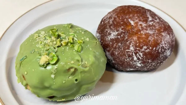 スーパー日東土居田店ベーカリーの抹茶ドーナツとあんドーナツ - ゆりママんブログ スーパー日東土居田店ベーカリーの抹茶ドーナツとあんドーナツ