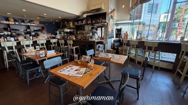 松山市三番町 Asunaroの店内の様子