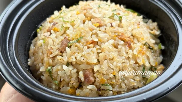 炭火焼豚の切れ端を使って作る「けんさんとこ。」の炒飯02