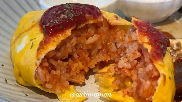 くぼたキッチン959のよくばりランチのオムライス