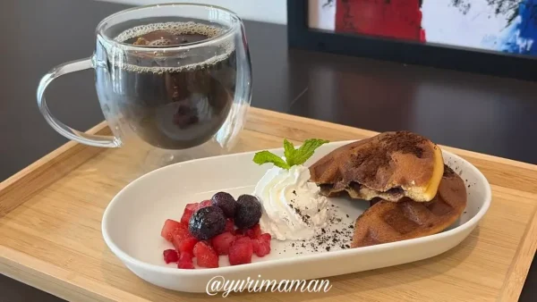 大豆コーヒーとワッフルのカフェセット - ゆりママんブログ 大豆コーヒーとワッフルのカフェセット