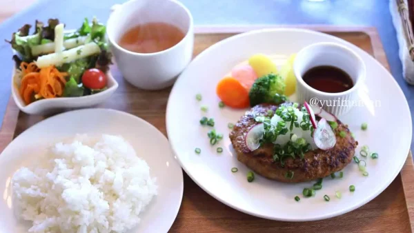 洋食屋Shii(シイ)ハンバーグランチ