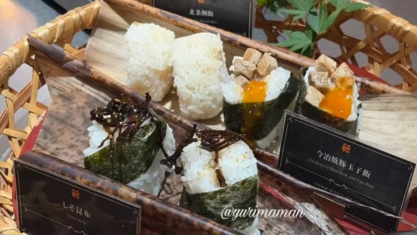 たかのこのホテル朝食ビュッフェに並ぶご当地おにぎり - ゆりママんブログ たかのこのホテル朝食ビュッフェに並ぶご当地おにぎり