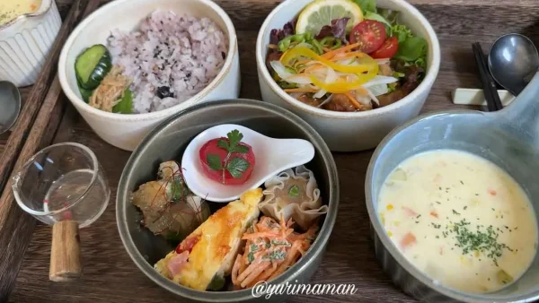 ベイク&カフェモグラごはんランチ