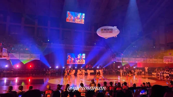 愛媛県武道館で行われた愛媛オレンジバイキングス開幕戦の会場演出