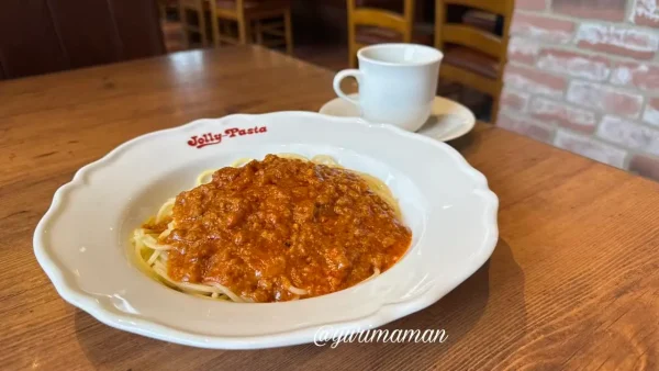 ジョリーパスタ平日ランチのミートソース