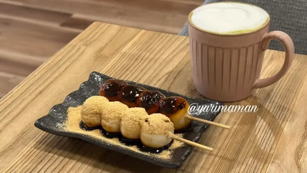 松山ロープウェー商店街みつのもりの焼きたて団子