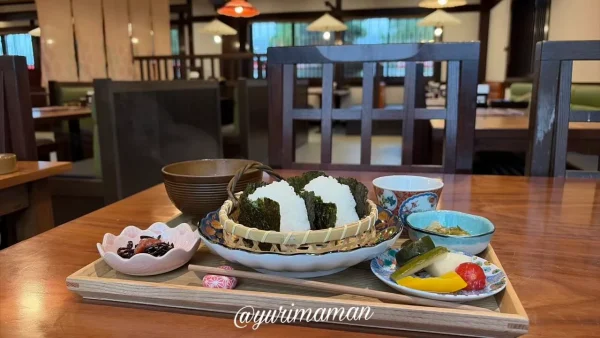 志津かわ珈琲庵のおにぎり朝ごはん02