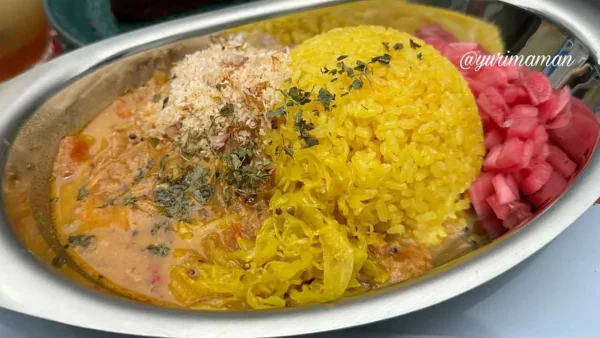喫茶サンセットタウン(伊予市)スパイスカレーランチ