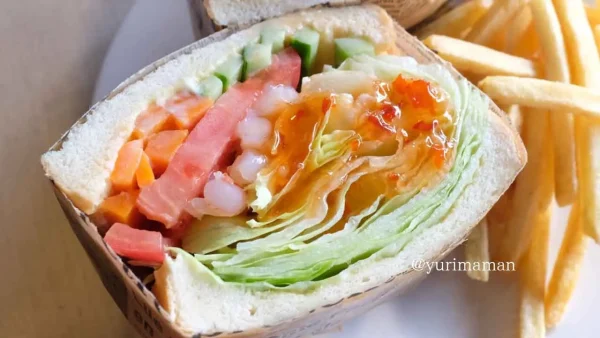 FFCの野菜たっぷりサンドイッチランチ(内子町)