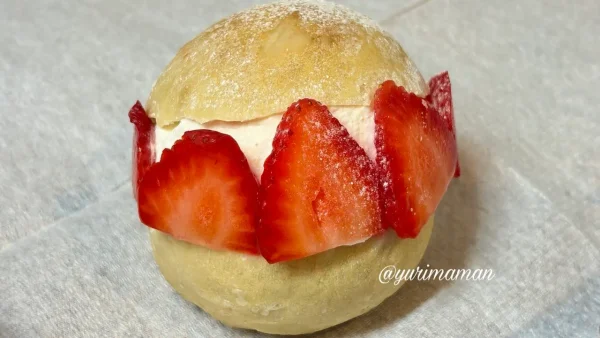 北海道展2026初登場「ナマケモノカフェ」のいちごサンドベーグル