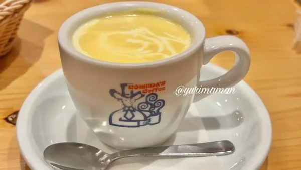 コメダ珈琲店のモーニングで注文した濃厚コーンスープ