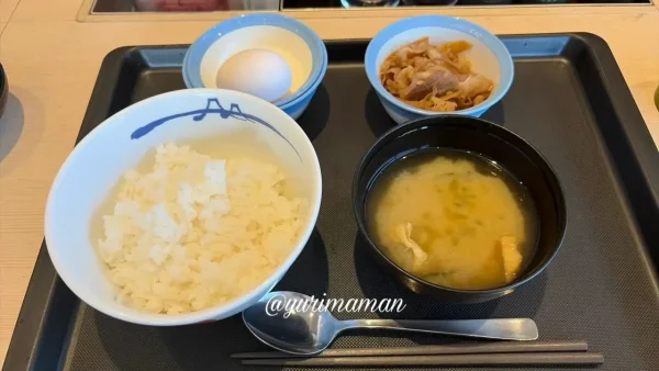 松屋の最安値モーニング Wで選べる玉子かけごはん