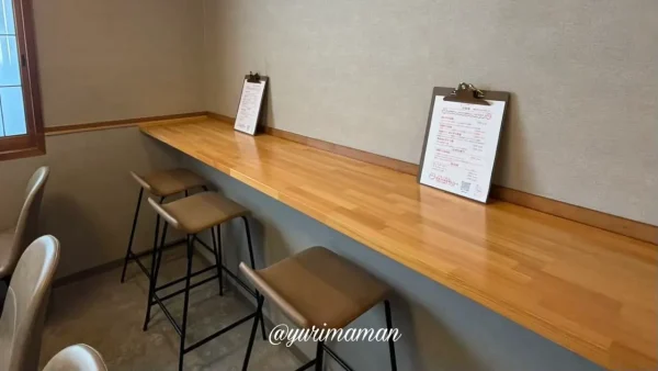 西条市「ナオごはん。」の店内カウンター席