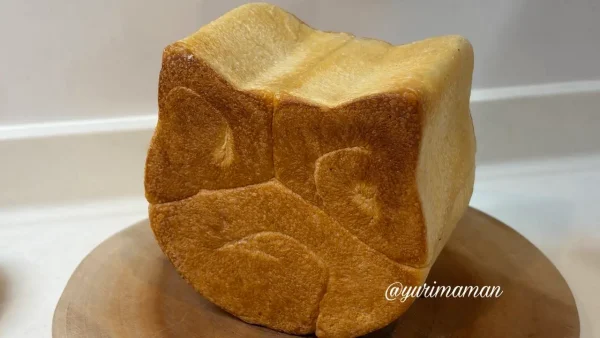 あこ天然酵母を使ったNie1066のかわいいねこ食パン01