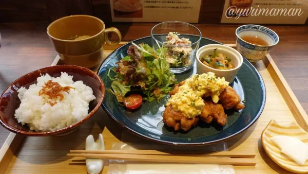 ノジリカフェのチキン南蛮ランチ(久万高原町)