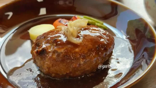 レストランモルゲンのハンバーグ(久万高原町)